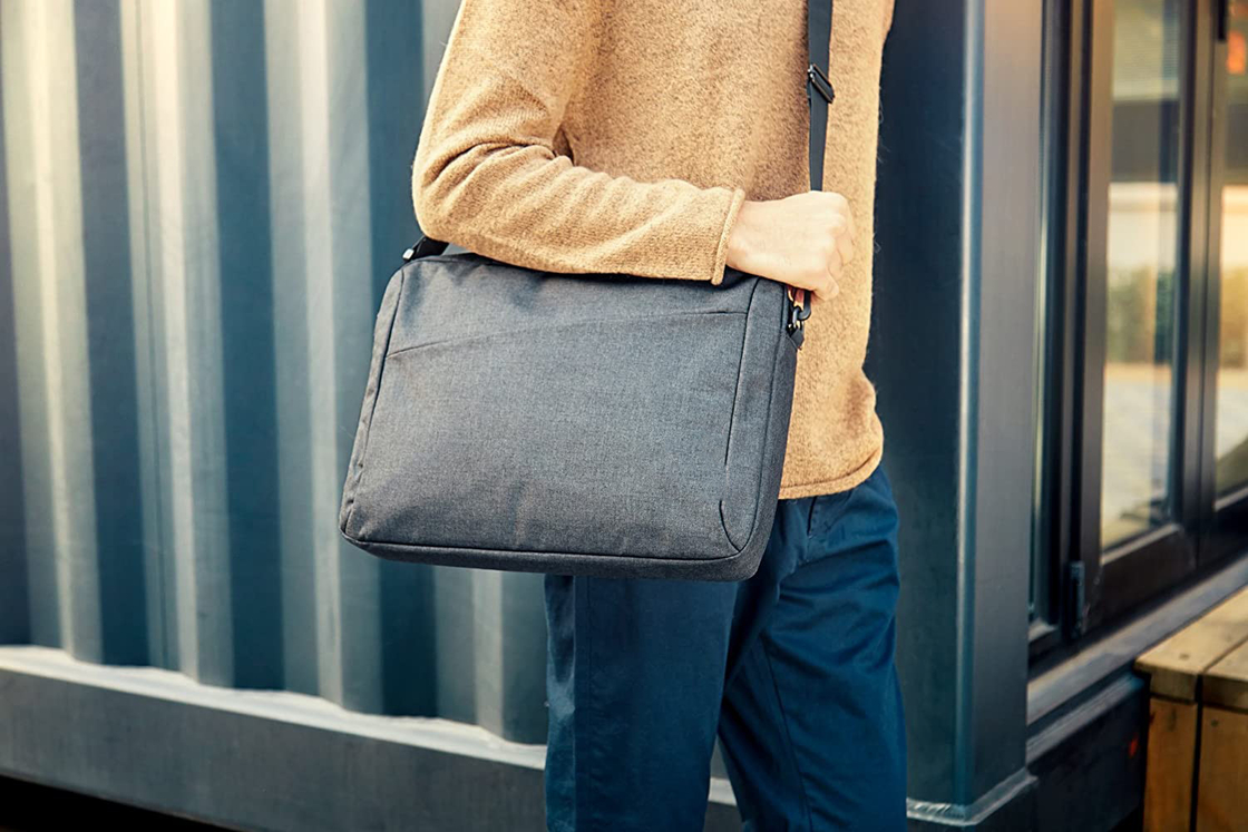 Computer portatile a 16 pollici nero Tote Bag For Women del Macbook Pro a 16 pollici della cassa del computer portatile della manica